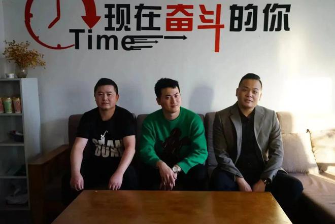 视频号攻占中老年 直播卖货月入百万